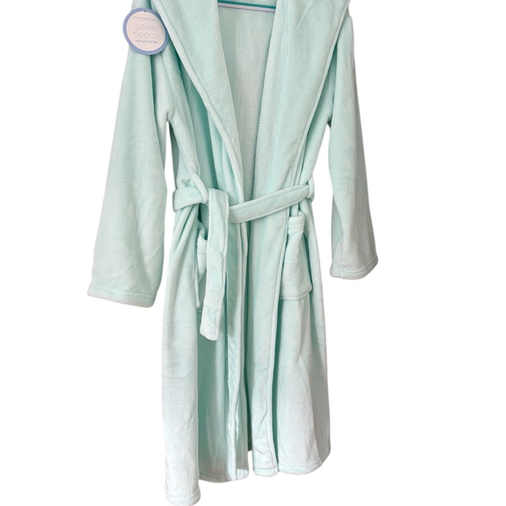 Pine Cone Hill fleece robe